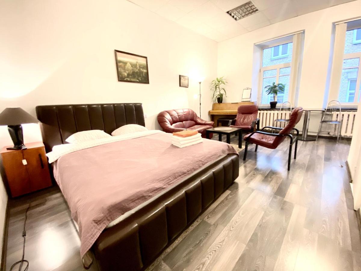 Centro Apartment Near Gedimas Avenue Vilnius Luaran gambar