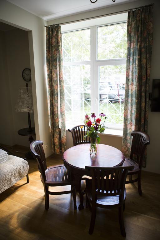 Centro Apartment Near Gedimas Avenue Vilnius Luaran gambar